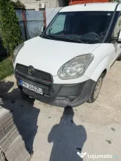Vând Fiat doblo 