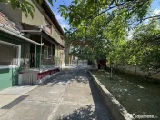 Casă de vânzare în satul Dârlos – teren 1.026 mp