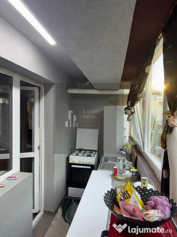 Apartament 2 camere decomandat/10 min metrou Aparatori/parcare - Bucuresti (Bucuresti-Ilfov)