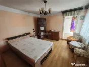 Bocsa Montana, Casa cu pridvor generos, ideala pentru famili 