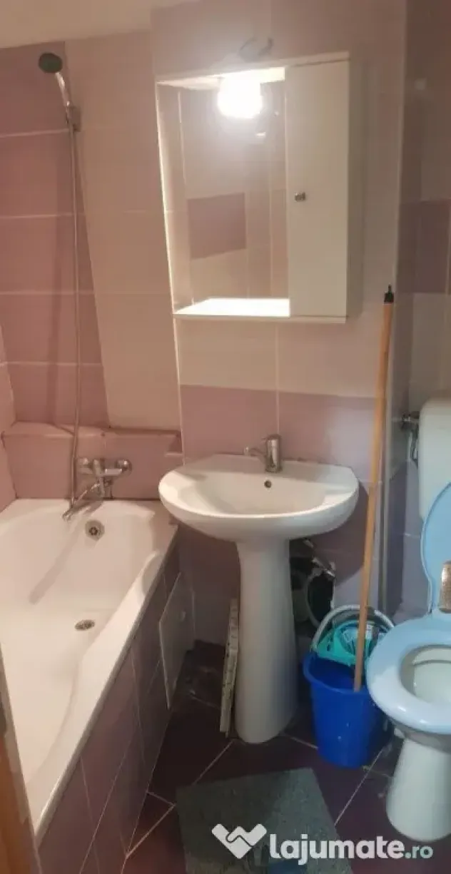 Garsoniera in zona Dacia de inchiriat - Timisoara (Timis)