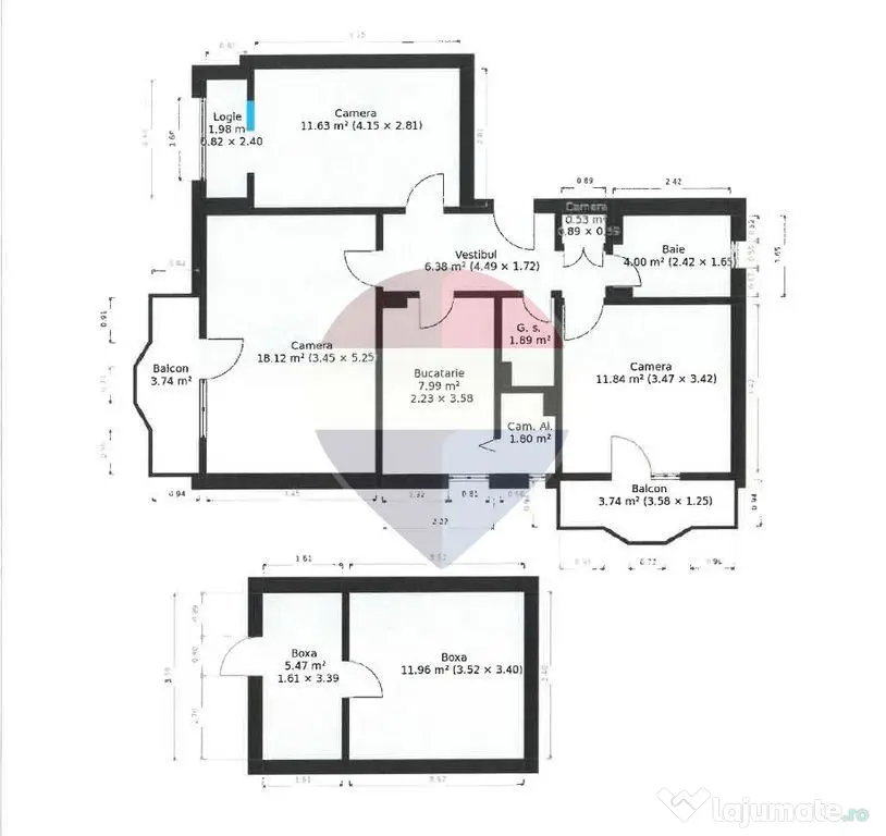 Apartament decomandat cu 3 camere, 2 balcoane și boxă - Arad (Arad)