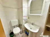 Apartament decomandat cu 3 camere, 2 balcoane și boxă