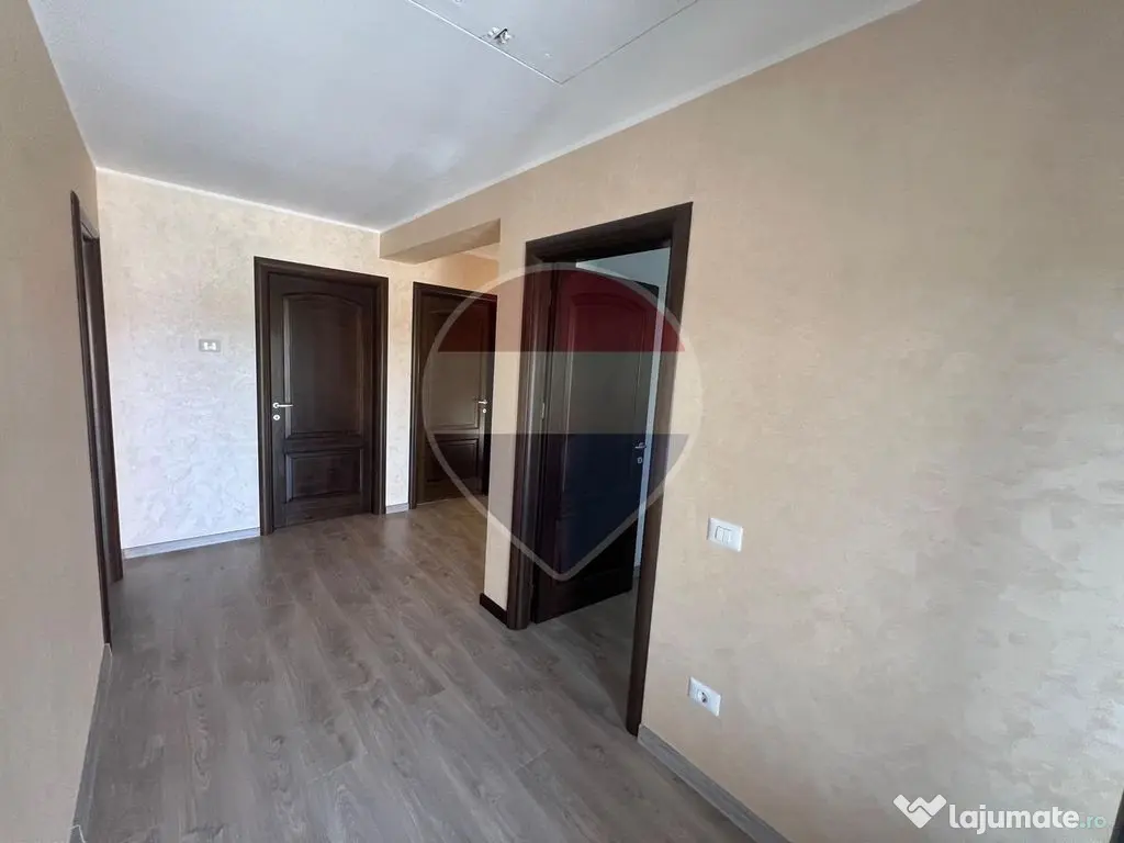 Casă / Vilă 4 camere în zona Laminoru - Focsani (Vrancea)