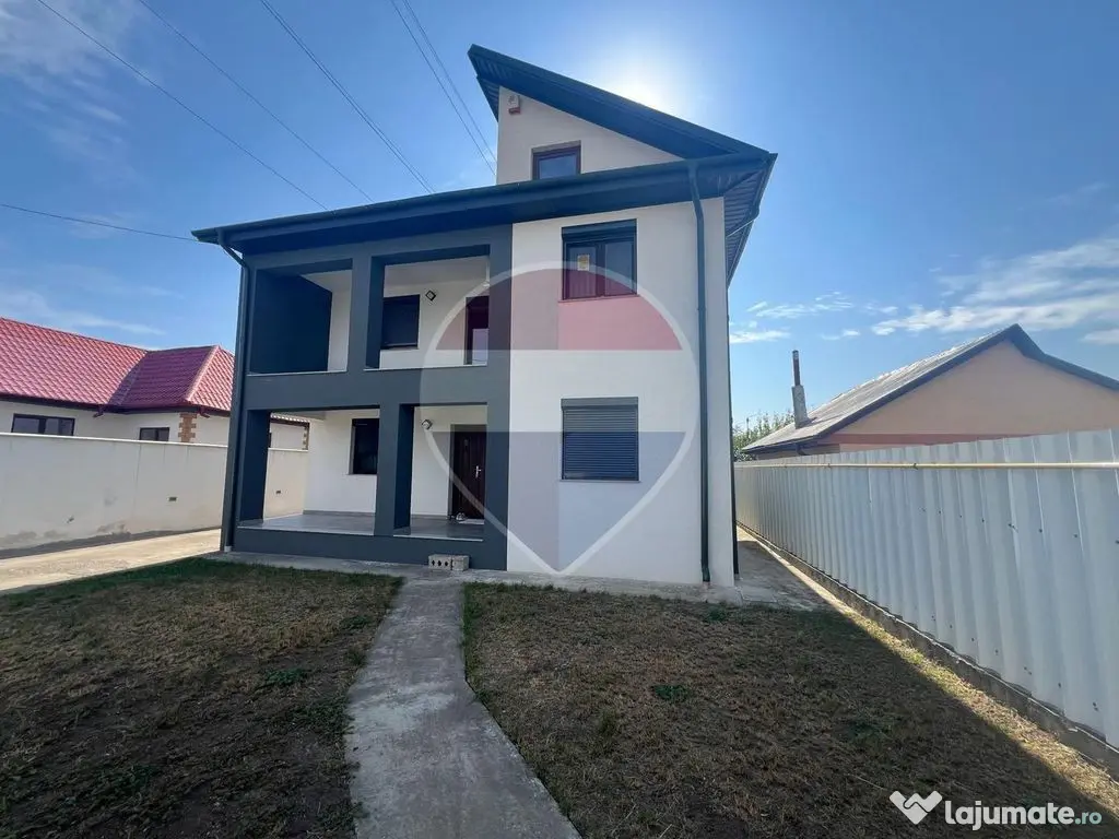 Casă / Vilă 4 camere în zona Laminoru - Focsani (Vrancea)