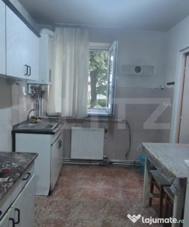 Apartament cu 2 camere, 55 mp, parter înalt – Zona Deceba - Bistrita (Bistrita-Nasaud)