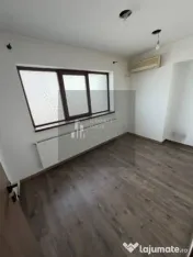 Spatiu Comercial / Birouri Metrou Aparatorii Patriei