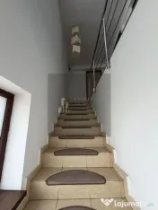 Spatiu Comercial / Birouri Metrou Aparatorii Patriei