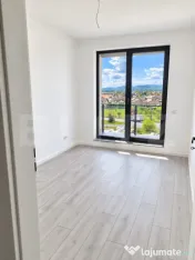 Apartament spațios cu 3 camere și 2 băi, ideal pentru fam