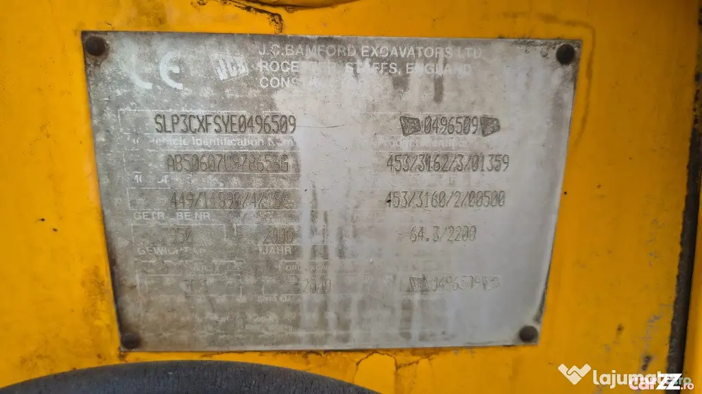 JCB 3CX Super varianta cu 4 roți egale, 4x4x4. - Brasov (Brasov)