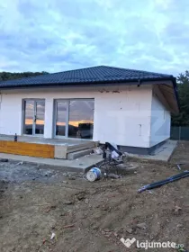 Casa 4 camere, 96 mp, zona Barnova-Pietraria