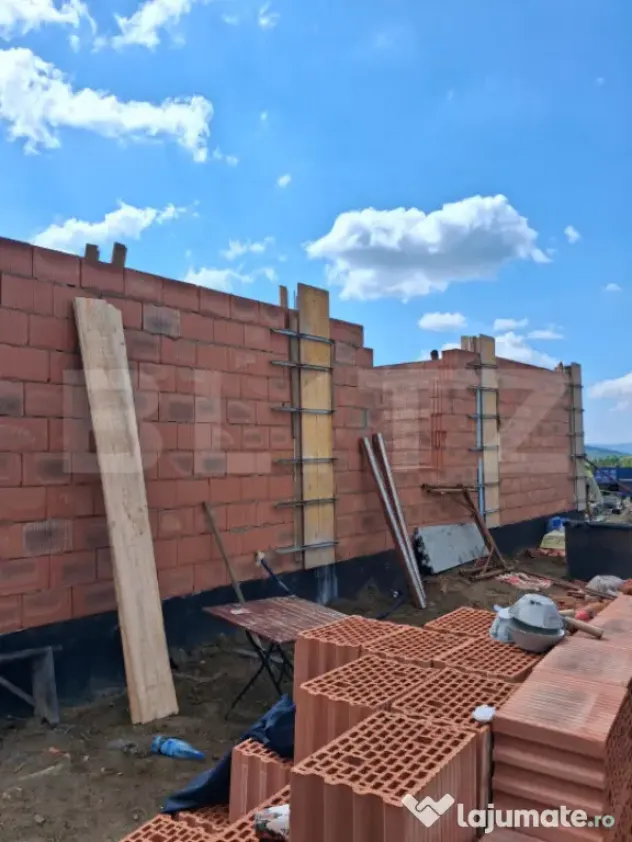 Casa 4 camere, 96 mp, zona Barnova-Pietraria - Pietraria (Iasi)