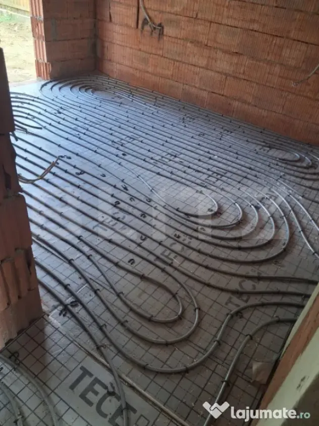 Casa 4 camere, 96 mp, zona Barnova-Pietraria - Pietraria (Iasi)