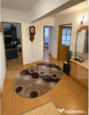 Apartament 3 camere - decomandat-67,35- Zona Capat la unu
