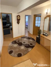 Apartament 3 camere, 67.35 mp, zona Capat la unu