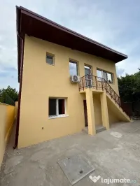 Casa individuala in Rosu Chiajna formata din 2 apartamente 