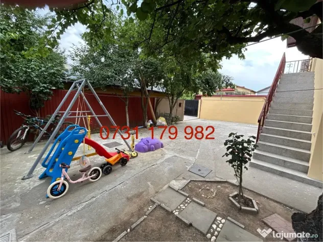 Casa individuala in Rosu Chiajna formata din 2 apartamente - Chiajna (Bucuresti-Ilfov)