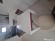 Masa lemn masiva si moderna