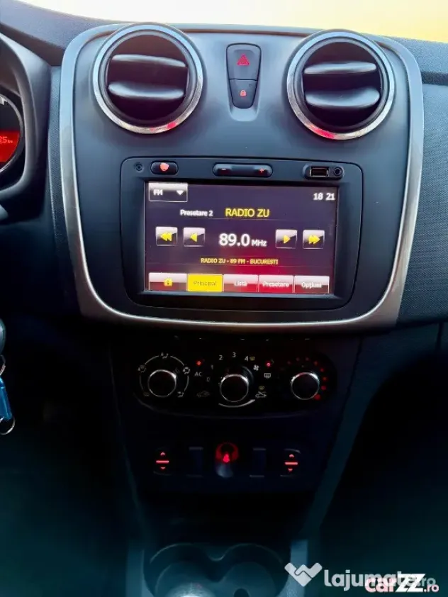Dacia Logan break 0.9tce/90cp impacabila carlig remorca,clima,navy - Bucuresti (Bucuresti-Ilfov)
