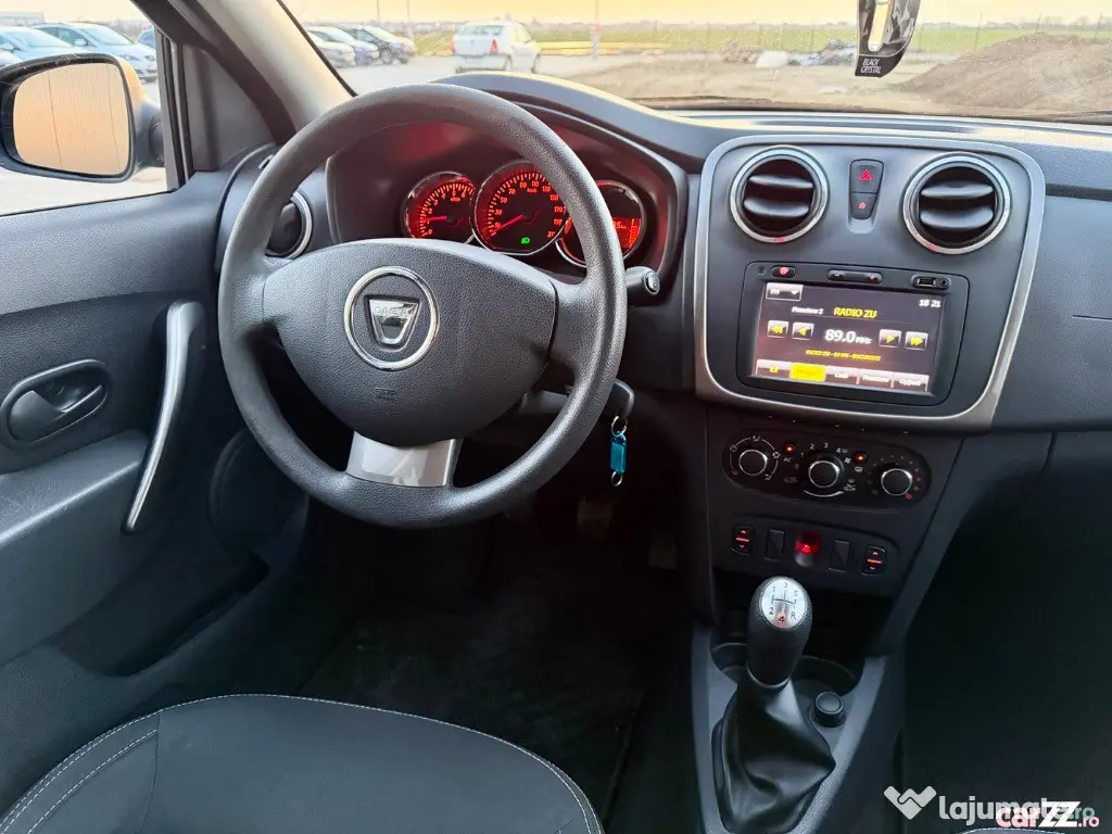 Dacia Logan break 0.9tce/90cp impacabila carlig remorca,clima,navy - Bucuresti (Bucuresti-Ilfov)