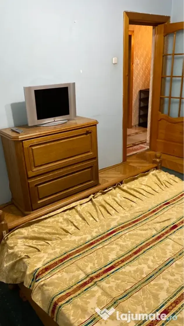 Apartament 2 camere de închiriat - Str.Eudoxiu Hurmuzachi