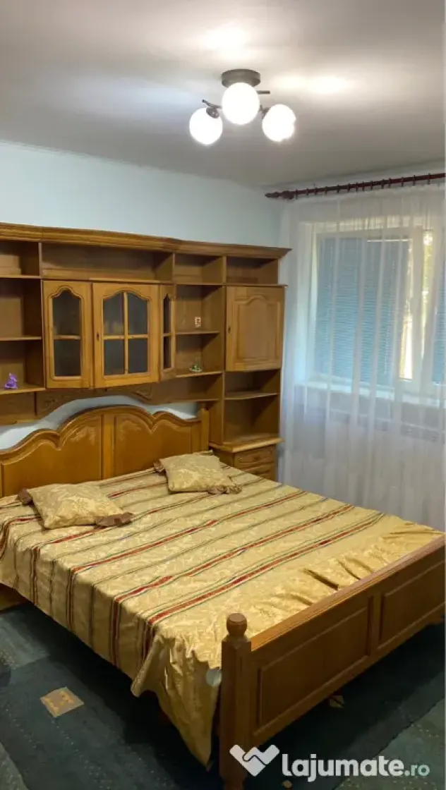 Apartament 2 camere de închiriat - Str.Eudoxiu Hurmuzachi