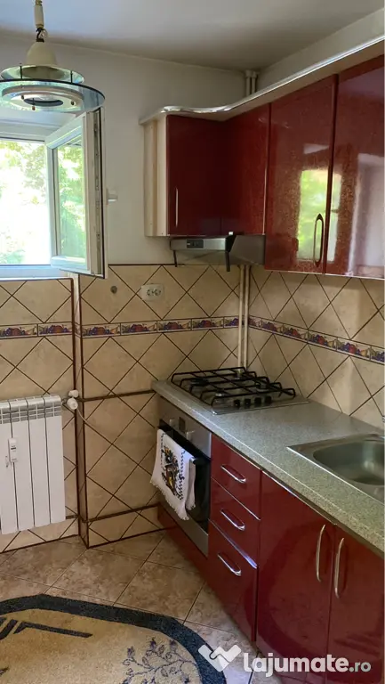 Apartament 2 camere de închiriat - Str.Eudoxiu Hurmuzachi