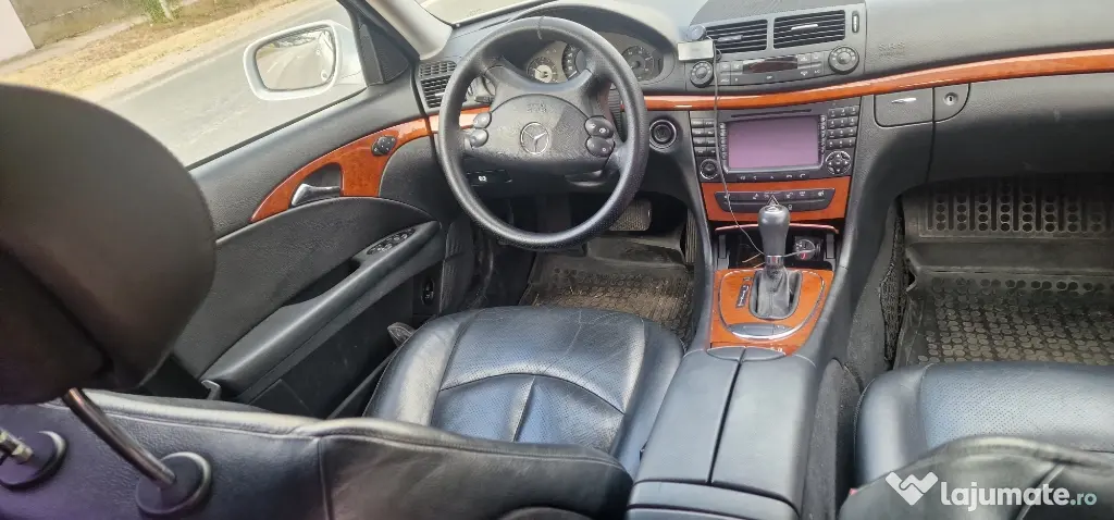 Mercedes E220CDI 170CP an 2007