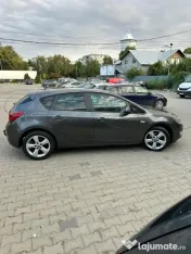 Opel Astra J - 1.7 CDTI - Comenzi pe volan/vocale - AC .