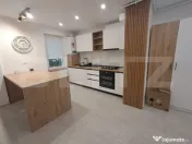 Apartament cu 3 camere de închiriat 68 mp