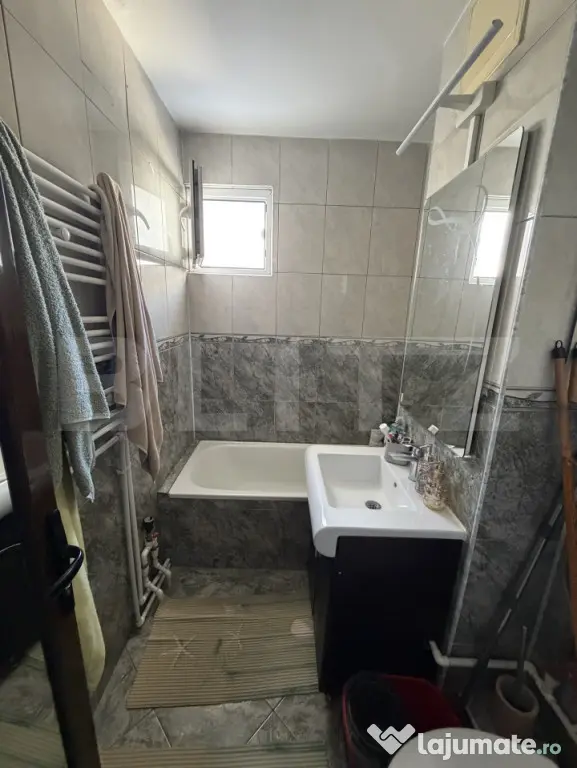 Apartament 3 camere zona Piața Centrala - Galati (Galati)