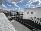 Casă tip duplex, unitate individuală, construcție nouă ? 