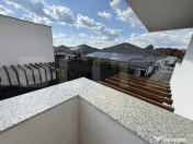 Casă tip duplex, unitate individuală, construcție nouă ? 