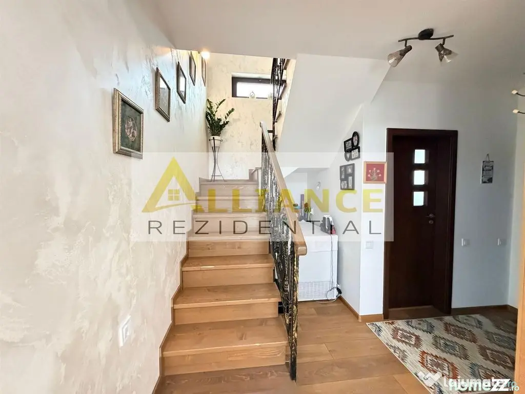 Casa individuala P+1E || 4 camere 2 bai || teren 575mp || - Berceni (Bucuresti-Ilfov)