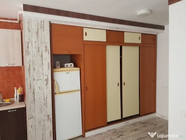 Vitan mall zizin etaj 1 - Bucuresti (Bucuresti-Ilfov)