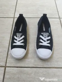 Converse - Adidași fete - Stare foarte bună - Mărime 37