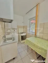 Apartament cu o camera, Parter, Zona Lipovei
