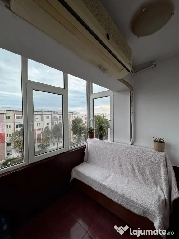 Apartament 2 camere DECOMANDAT | 60 MP | COMPLET MOBILAT ȘI - Giurgiu (Giurgiu)
