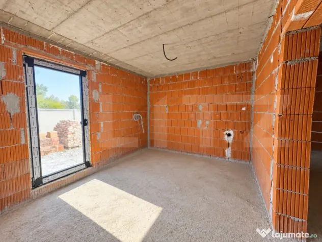 Duplex la roșu - 120 mp utili - Teren 470 mp zona Paulesti - Paulesti (Satu-Mare)