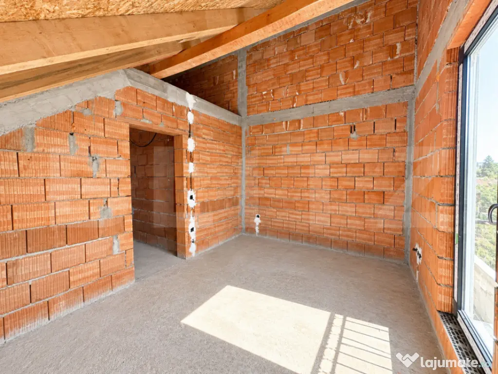 Duplex la roșu - 120 mp utili - Teren 470 mp zona Paulesti - Paulesti (Satu-Mare)