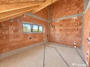 Duplex la roșu - 120 mp utili - Teren 470 mp zona Paulesti 