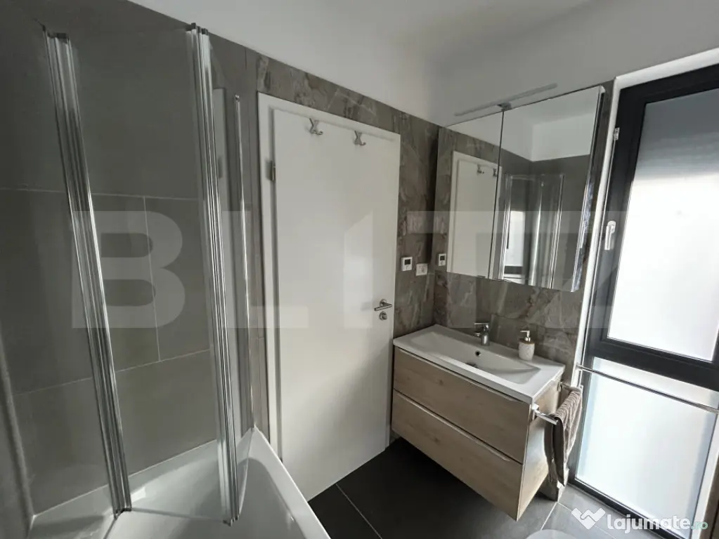Apartament deosebit: 3 camere, terasă și 2 parcări inclus - Timisoara (Timis)