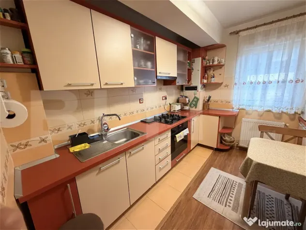 Apartament 3 camere 88 mp, Parcare subterana inclusa, Curte - Floresti (Cluj)