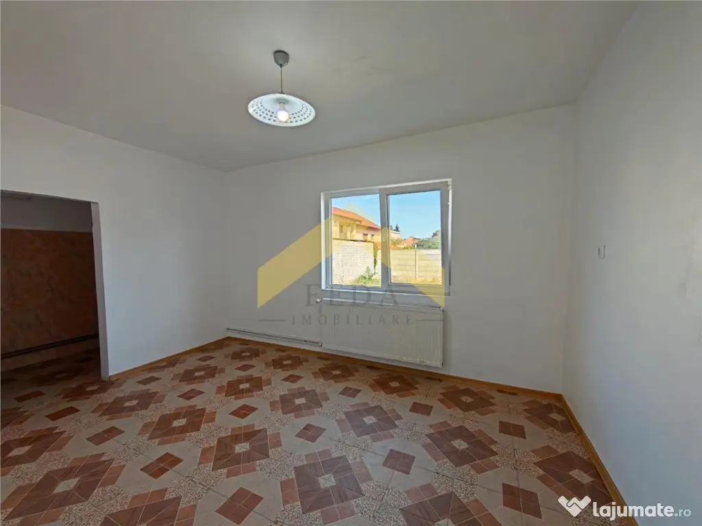 CASA DE VANZARE-SUBCETATE-PE COLT-TEREN 932mp - Arad (Arad)