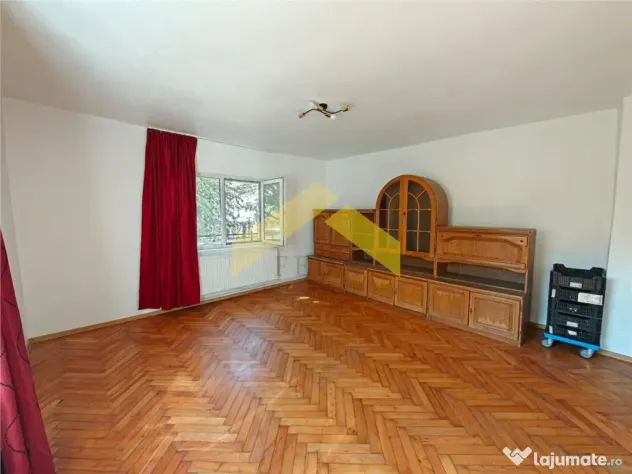 CASA DE VANZARE-SUBCETATE-PE COLT-TEREN 932mp - Arad (Arad)