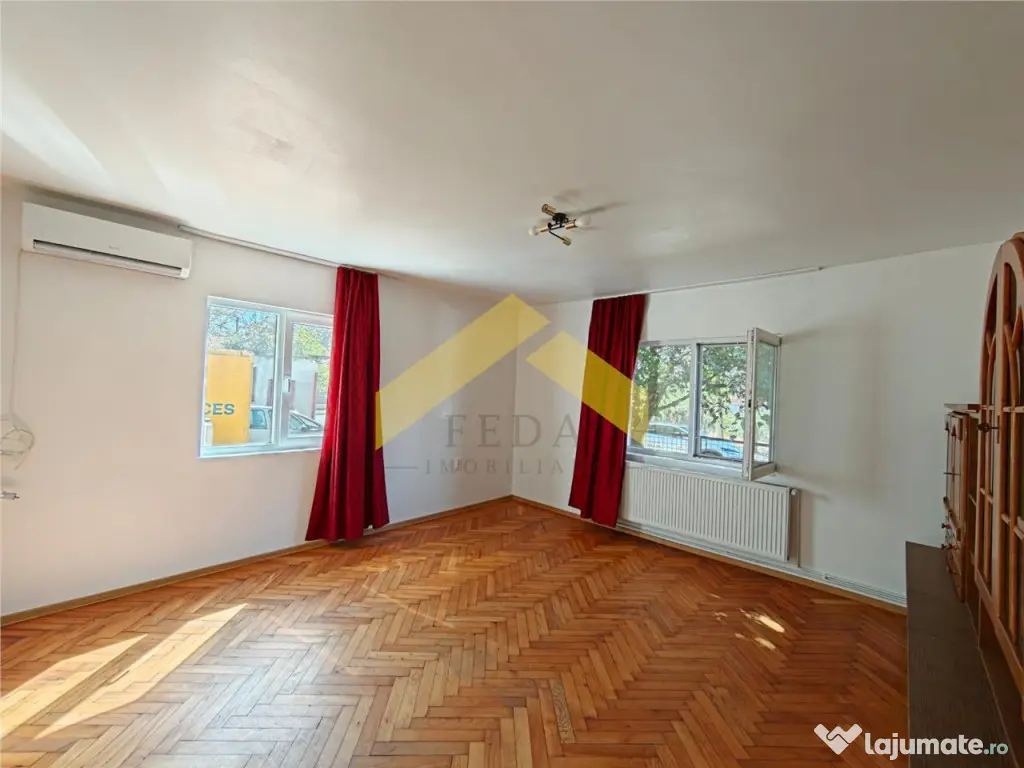 CASA DE VANZARE-SUBCETATE-PE COLT-TEREN 932mp - Arad (Arad)