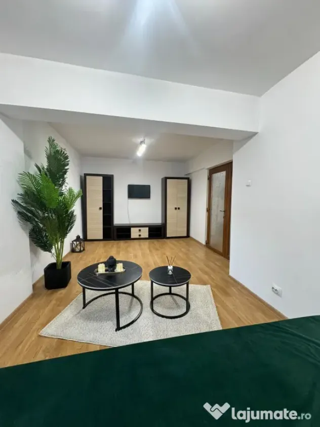 Inchiriez apartament 2 camere ultracentral Craiova