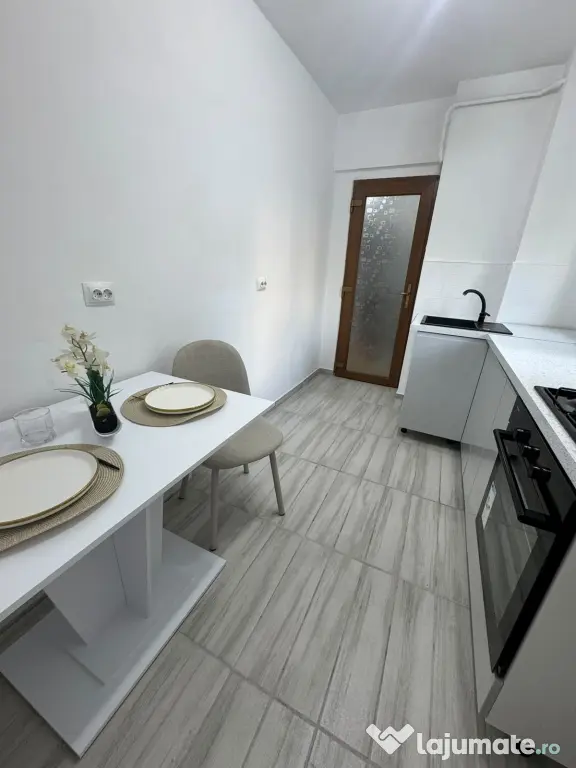 Inchiriez apartament 2 camere ultracentral Craiova
