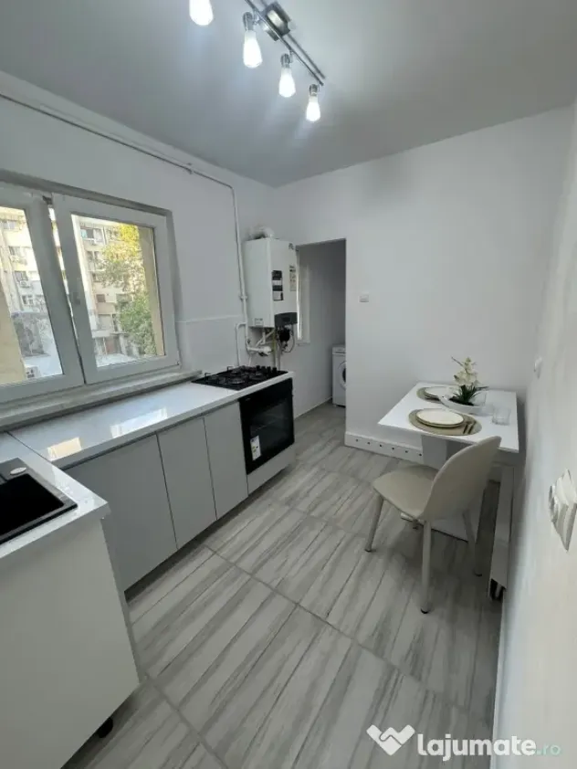 Inchiriez apartament 2 camere ultracentral Craiova
