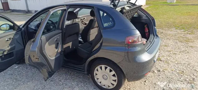Vând Seat Ibiza 2006 /1.2 ; benzina ,DISTRIBUTIE SCHIMBATA , Pitești Proprietar